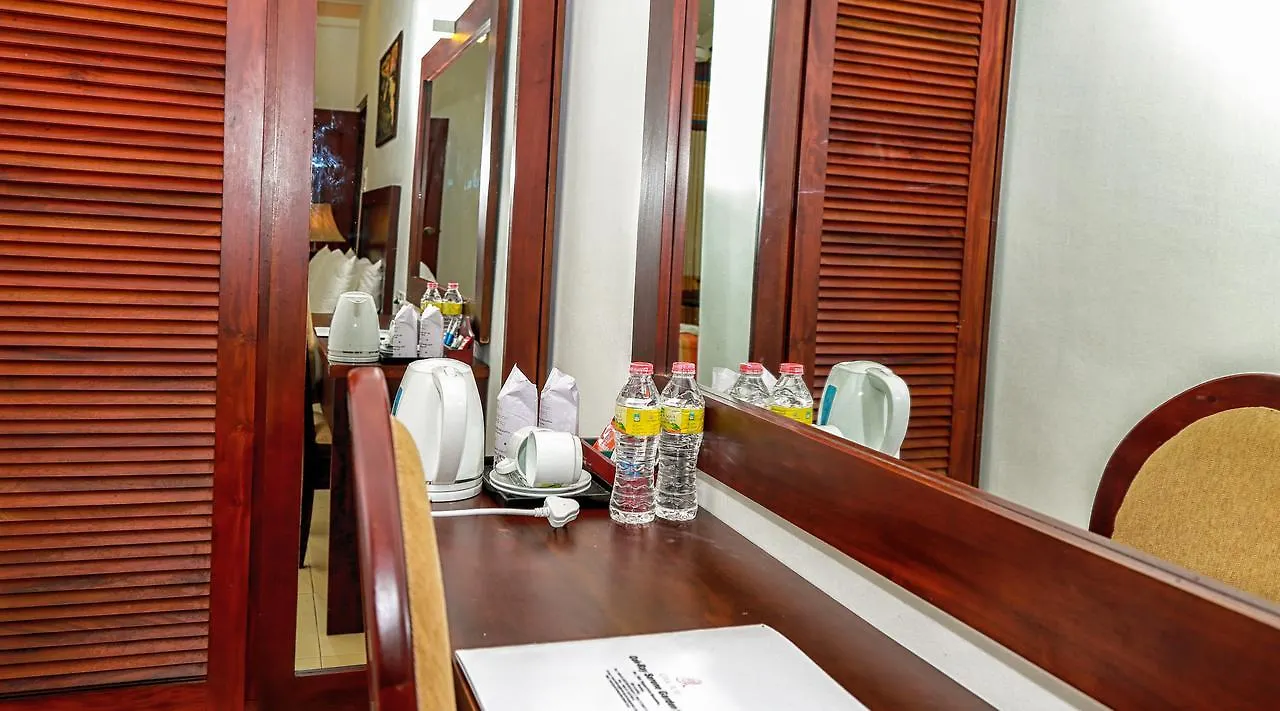 Oak Ray Serene Garden Hotel Kandy