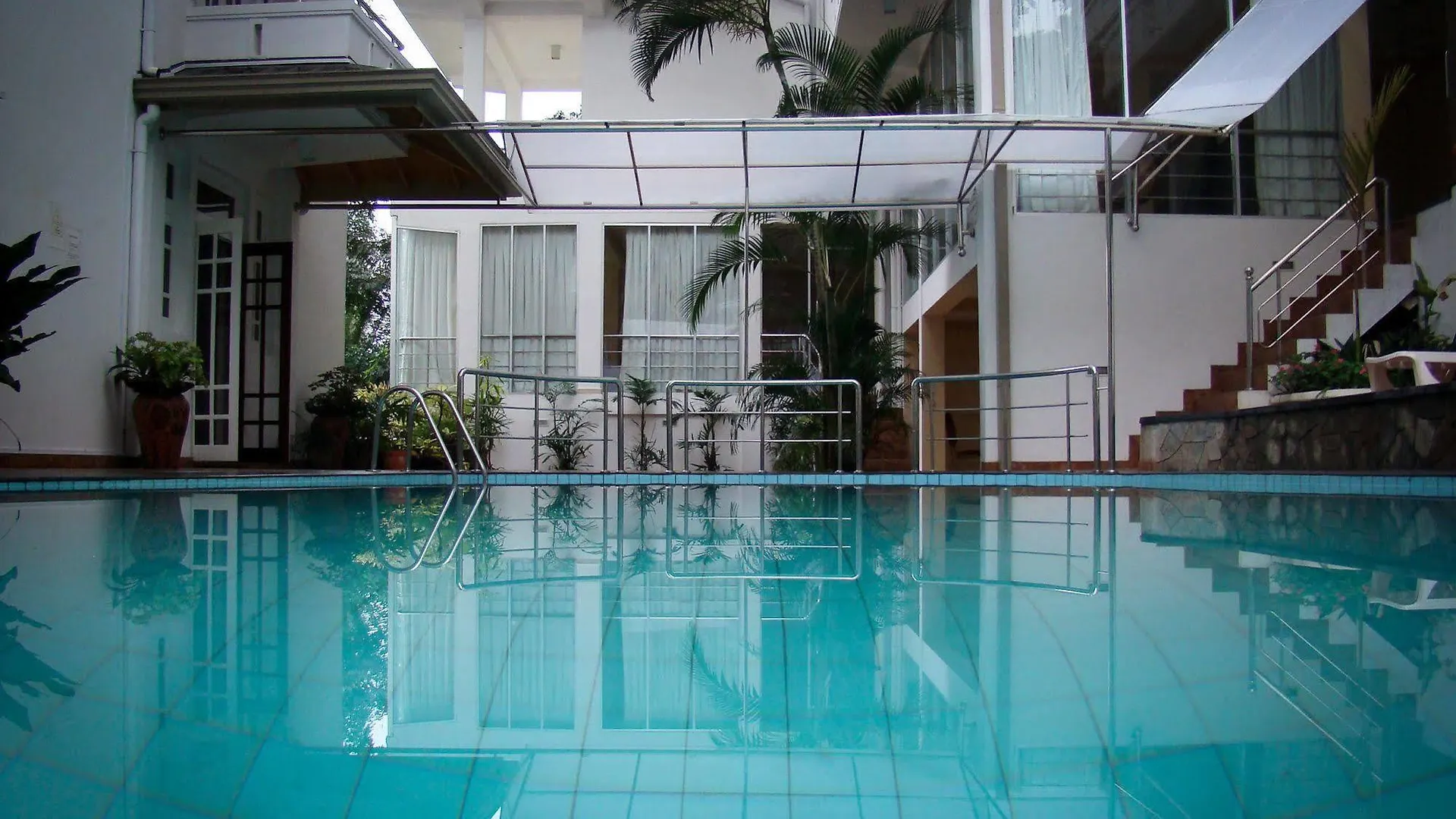 ****  Oak Ray Serene Garden Hotel Kandy Sri Lanka