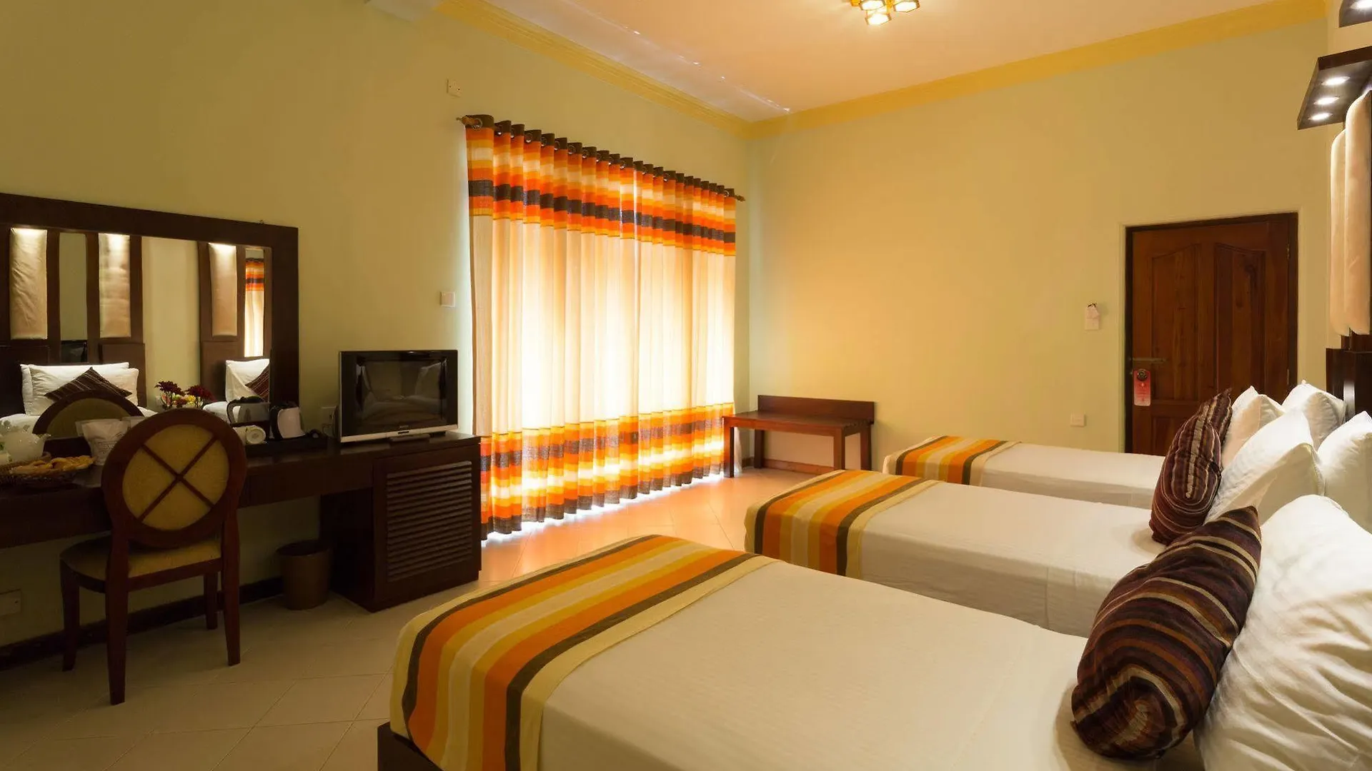 Oak Ray Serene Garden Hotel Kandy Sri Lanka